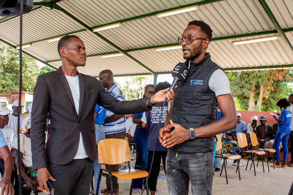 ação-filantrópica-cristal-optica-província-de--benguela