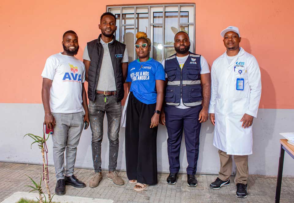 ação-filantrópica-cristal-optica-província-de--benguela