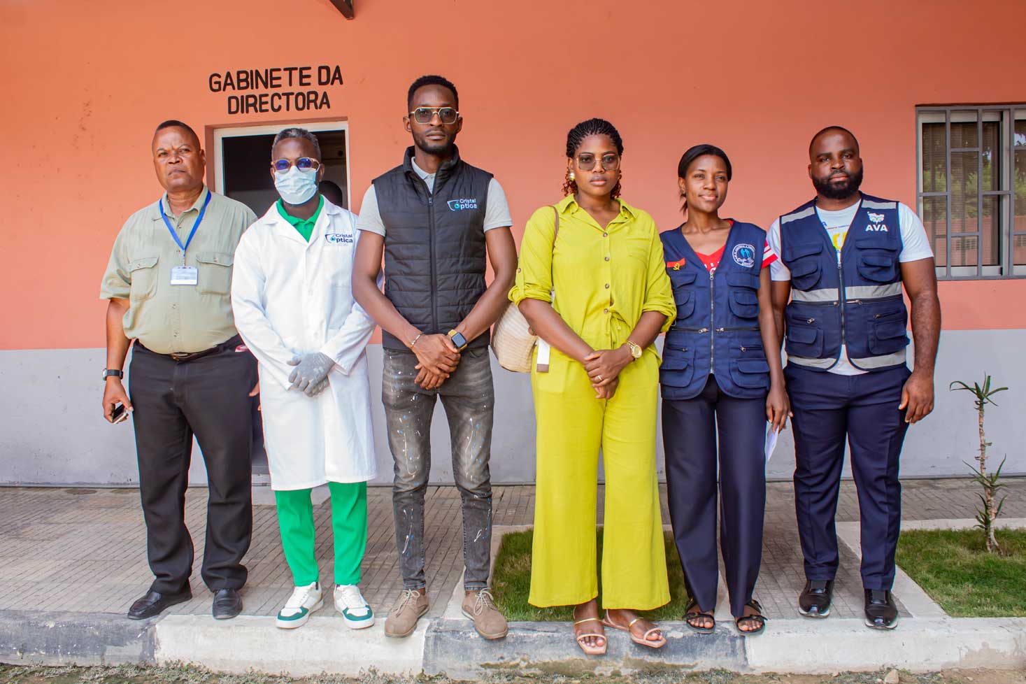 ação-filantrópica-cristal-optica-província-de--benguela
